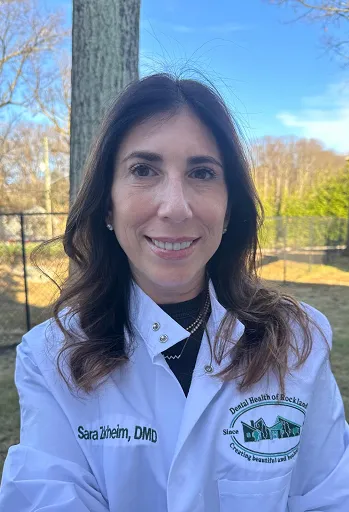 Dr. Sara Zakheim